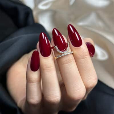 575 Red Veil gel polish