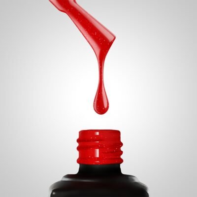 587 Santa Red gelpolish