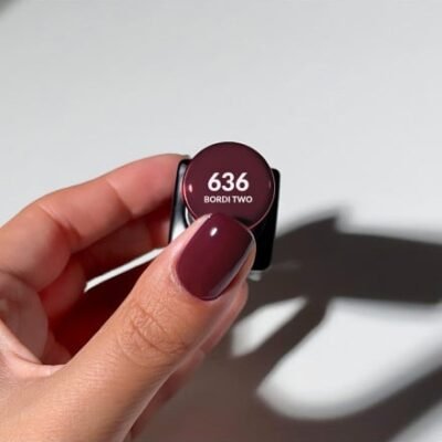 636 Bordi Two gel polish